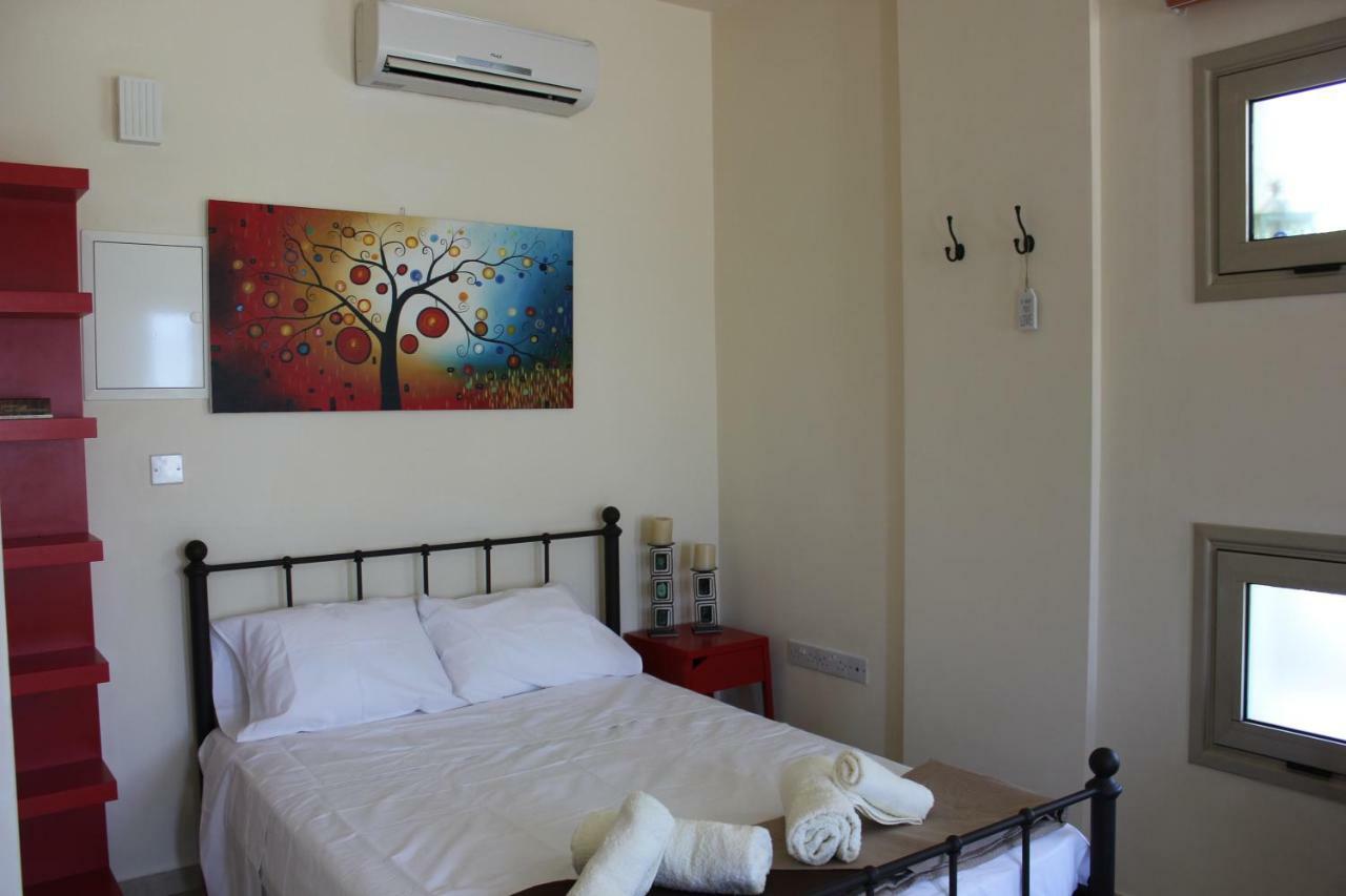 Kerynia Apartments Paphos Eksteriør bilde