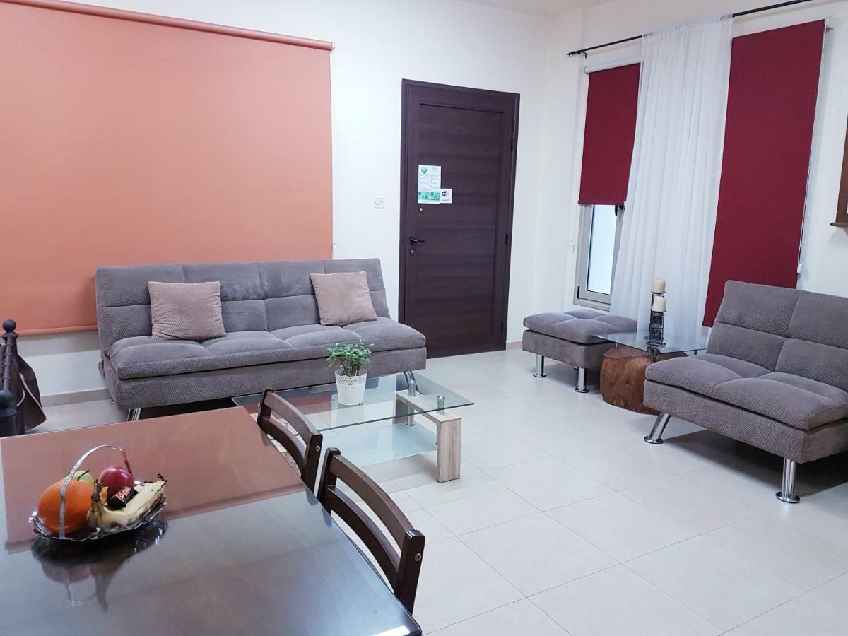 Kerynia Apartments Paphos Eksteriør bilde