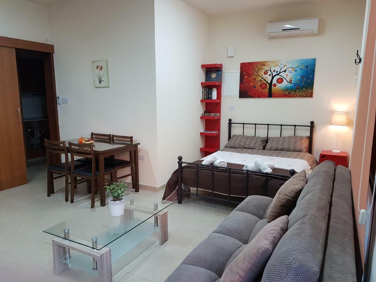 Kerynia Apartments Paphos Eksteriør bilde