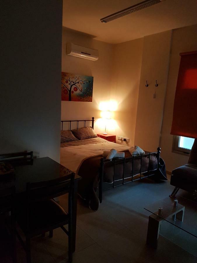 Kerynia Apartments Paphos Eksteriør bilde